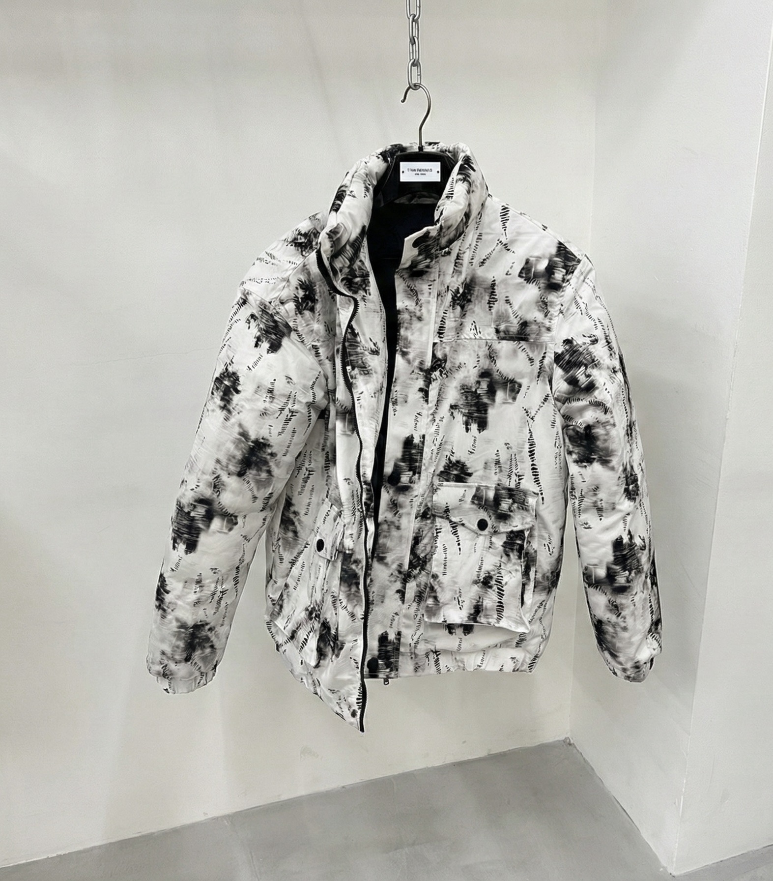 img_7927 Pavar jacket - الصورة 1