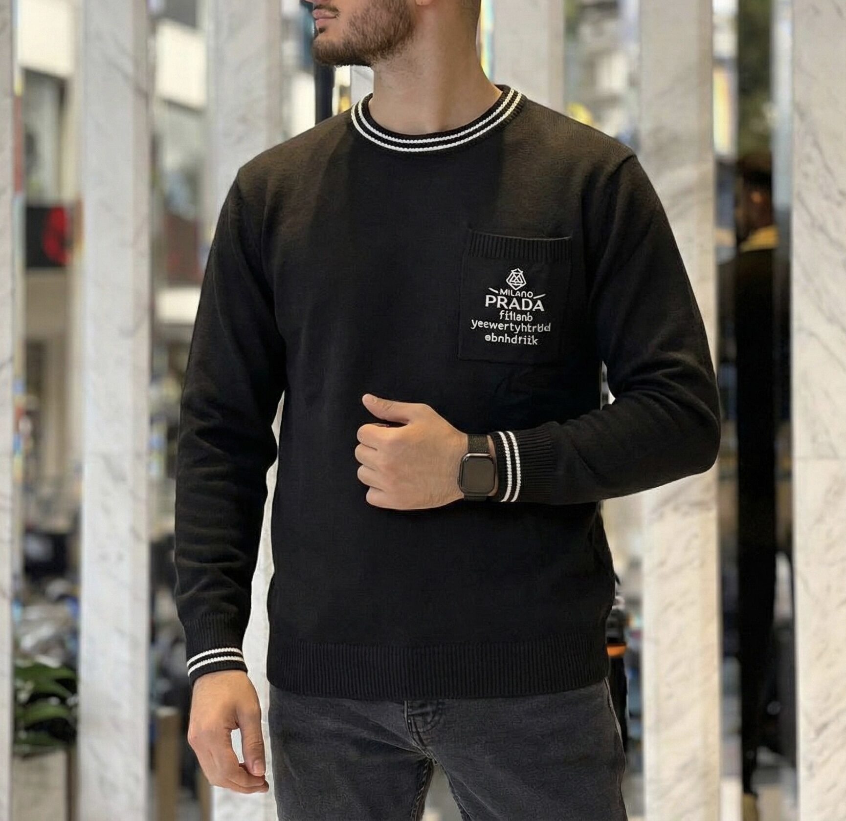 IMG_8837 Prada Pullover - الصورة 1